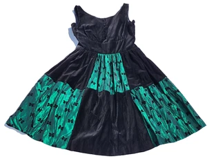 Susan Bristol Dress Women's Size 8 Velvet Bodice Black Green Bows USA Holiday - Picture 1 of 11