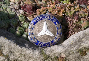 VINTAGE SMALTO AUTO RADIATORE EMBLEMA / DISTINTIVO # MERCEDES BENZ - Foto 1 di 2