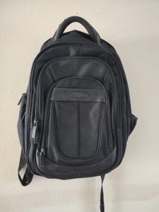 Pre owned Men's Perry Ellis M 140 Black Laptop Tablet Travel Backpack - Picture 1 of 20
