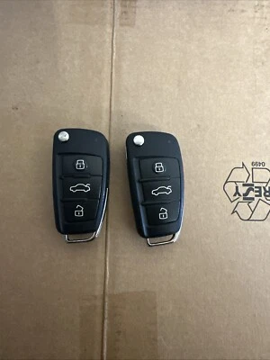 ORIGINAL LOT OF 10 AUDI 06-10 A4 S4 OEM FOB FLIP KEY LESS REMOTE 315MHz USA BULK - Image 1 of 3