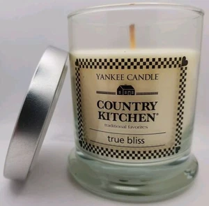 Yankee Candle Country Kitchen Tumbler True Bliss Jar Candle 8 oz  - Picture 1 of 11