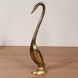 Elegante cisne vintage de latón macizo cuello largo mediados de siglo decoración minimalista moderna - Imagen 1 de 3