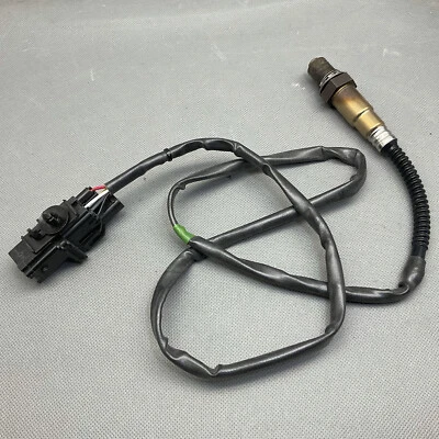 Sensor de oxígeno OE Bosch O2 17136 aguas arriba para Cadillac XLR 4,6 L Volvo S80 2,9 L Foto 1 de 4