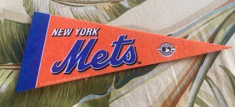 New York Mets Vintage Old Logo MLB Rico Mini Pennant 9"x4” Felt Banner Flag NY Cover
