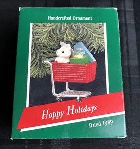 Vintage 1989 Hallmark Keepsake Ornament Hoppy Holidays Bunny in Shopping Cart - Picture 1 of 13