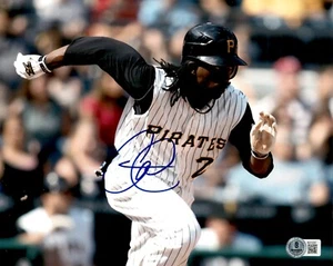 Andrew McCutchen Signed Pittsburgh Pirates 8x10 Photo Beckett COA - Picture 1 of 1