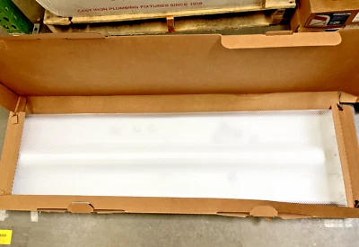 Lente transparente fluorescente Lithonia 10637RE-OA 120V T8 NUEVA EN CAJA M165 L28 Foto 1 de 3