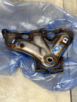 Colector Exhaut 2009-2015 OEM Nissan Máxima 14002-JA10A Foto 1 de 4