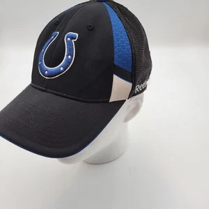 Hat Indianapolis Colts Stretch Fit S/M Fitted Black NFL Horseshoe Shoe On Field - Picture 1 of 11