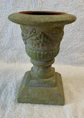Urna de terracota rústica maceta pedestal maceta cerámica 9 X 6 en relieve Foto 1 de 4