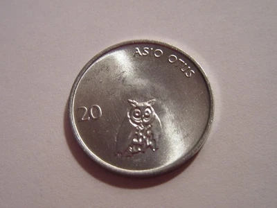 1992 or Slovenia Coin   BARN OWL uncirculated beauty animal coin bird ebayship - Image 1 of 3