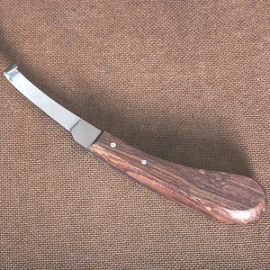 HILASON Western Horse Care Farrier Tool Hoof Knife W/Wooden Handle - Picture 1 of 5