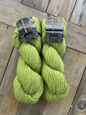 Cascade Yarns Pastaza Yarn Color 042 Green 50% Llama 50% Wool Two Skeins