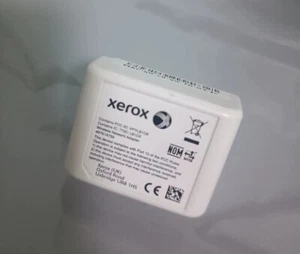 Adaptador de red inalámbrica Xerox para WorkCentre 6515 o VersaLink B405 C405 C8000 - Imagen 1 de 4