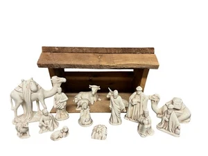 Vintage Ceramic Nativity Set • 15 Pieces + Manger • Antiqued Glaze • Small Space - Picture 1 of 15