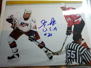 GARY SUTER AUTO Signed Photo 8x10 USA HOCKEY OLYMPICS Inscribed "U.S.A. #20" COA - Picture 1 of 3