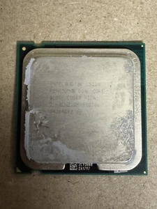 HP INTEL PENTIUM E5300 2.6GHZ WOLFDALE 775 65W PROCESSOR - Picture 1 of 2