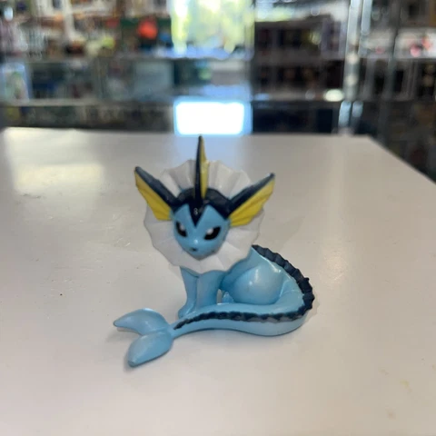 Vintage Pokemon Vaporeon mini figure TOMY 90s Cover