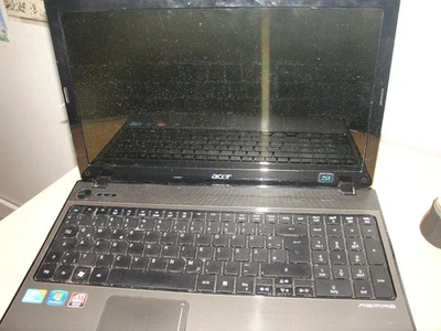 Acer Aspire 5741 Series Core i3 sin hdd sin ram defectuosa falta cubierta - Imagen 1 de 4