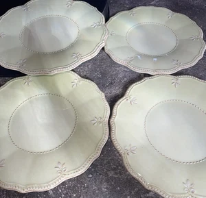 Set di 4 piatti da portata in melamina pistacchio perla francese Lenox 10,8 pollici - Foto 1 di 6