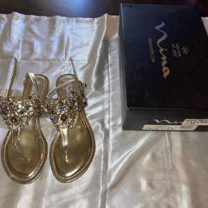 Nina New York Women’s Shoe Size 5.5. Gold W/rhinestone - Picture 1 of 6