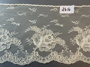 Elfenbein Alencon Spitzenborte - 6-3/4" breit - 1-3/4 Yards lang - Lager #2616 - Cosplay - Vintage - Bild 1 von 2