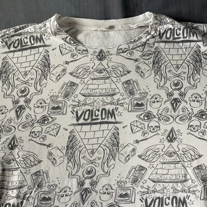 Volcom Shirt Men’s XL AOP Jesse Pinkman Breaking Bad VTG Y2K Tattoo Style Shirt - Picture 1 of 7