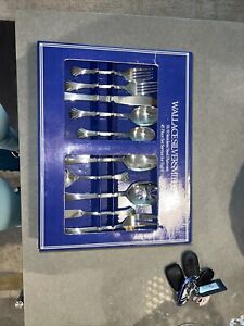 Wallace 18/10 Stainless steel Flatware 45 Pieces Set Service for 8 Vintage