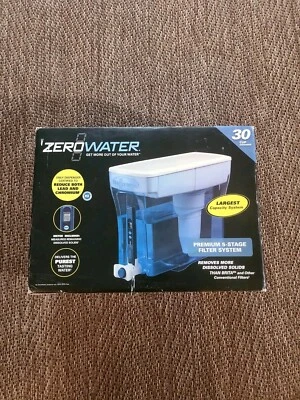Zerowater 30 Cup Ready-Pour™ 5-Stage Water Filtration Dispenser Pitcher ZD-030RP - Image 1 of 4