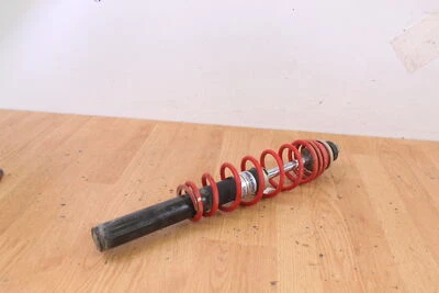 Передняя левая или правая амортизирующая стойка 2007 POLARIS SCRAMBLER 500 - Изображение 1 из 4