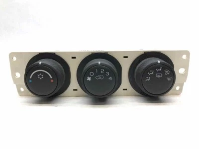 Hummer H3 2006-2010 aire acondicionado calefacción temperatura climatización unidad OME Foto 1 de 4