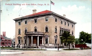 Federal Building POST OFFICE Fargo, North Dakota ND - Postcard - Picture 1 of 2