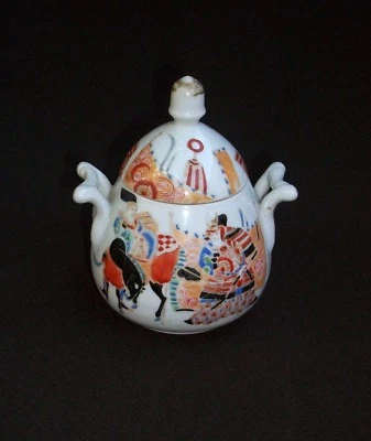 SUPERBE SUCRIER XIXeme PORCELAINE du JAPON à DÉCOR de GUERRIER SAMOURAI - Photo 1/4