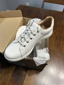 Sneakers Clark’s donna comode in pelle bianca taglia 9 nuove con scatola - Foto 1 di 4