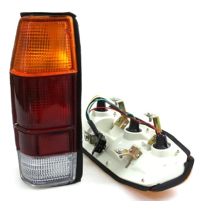 TAIL LIGHT New Pair LH and RH Side For Mazda B1600 B1800 Pickup Proceed 1971-79 - image 1 of 4