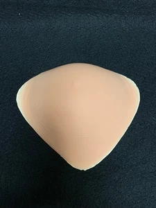 NEW AIRWAY POST MASTECTOMY PROSTHESIS SIZE 8 TRITEX LEFT OR RIGHT BREAST FORM - Picture 1 of 3