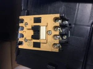 Allen-Bradley 12A 220/230V 100-A12ND3 - Bild 1 von 1