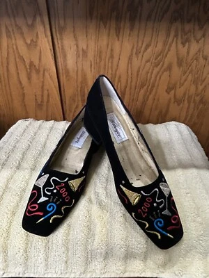 VTG 90’s Y2K Women's WORTHINGTON Black Suede Chunky Heel Shoes 8M - Image 1 of 4