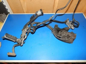 Bremse Hinten mit Fußraste ,Honda CBR 1000F SC24 - Bild 1 von 4
