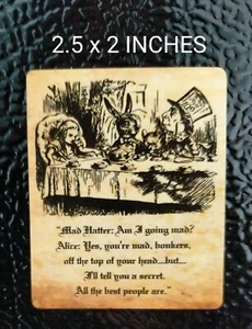 2,5" Klassische Alice Abenteuer im Wunderland Hutmacher Kaninchen Aufkleber Vinyl Sticker  - Bild 1 von 2