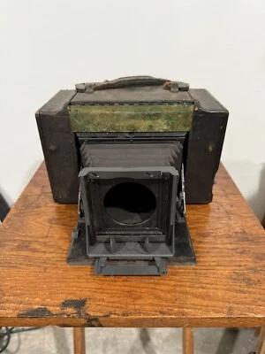 Câmera Graflex Folmer Schwing 3A em bom estado  - Imagem 1 de 4