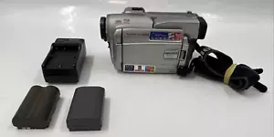Canon Optura Pi Digital Video Camcorder Tested! Comes w/ Extras EB-17575 - Picture 1 of 11