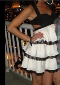 Bebe Women’s cut out tiered cream w/black lace mini dress NWT Sz S Waist 27.5” - Picture 1 of 12