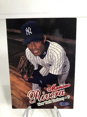 1998 Fleer Ultra MARIANO RIVERA #147 New York Yankees  - Image 1 of 2