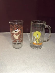 Taza de cerveza vintage de vidrio Piolín pájaro de Warner Bros & Tasmanian “Taz” Devil Glass - Imagen 1 de 11