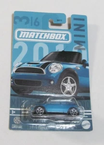 Mini Cooper S 2010 Matchbox 2024 Mini Series 3/6 - Mini Cooper S Canrio Azul Metálico - Imagen 1 de 5