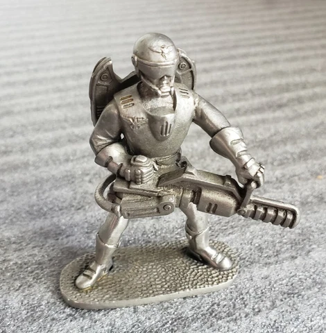 RARE Command & Conquer Red Alert 2 Collectors Edition Chrono Legionnaire Soldier Cover