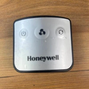 Honeywell Remote Control Silver Wireless 3-Button for HYF260 & HYF290 Tower Fan - Picture 1 of 4