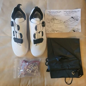 Cleat Shoes Mountain Bike Shoes Man/women Cycling Sneaker Ultralight , Size 9 - Picture 1 of 7