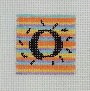 Associated Talent AT Nadelspitze Handmalerei Alphabet Mini "O" Buchstabe AA-155O 18m - Bild 1 von 3